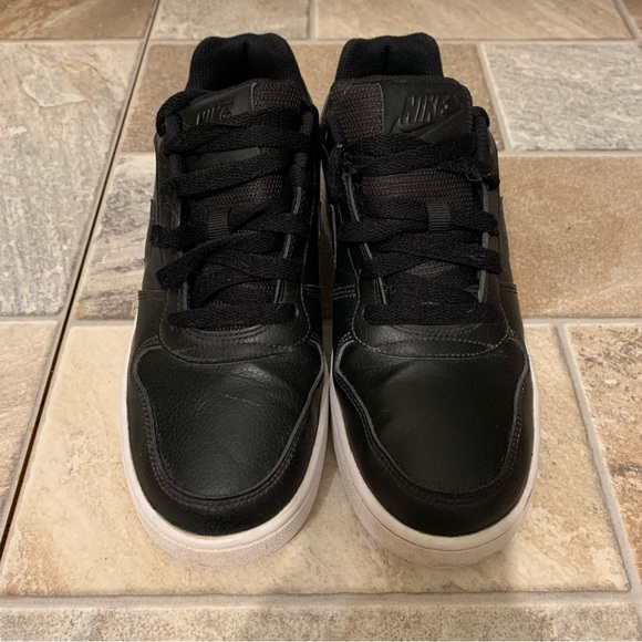Nike Shoes - Nike Ebernon low top sneakers